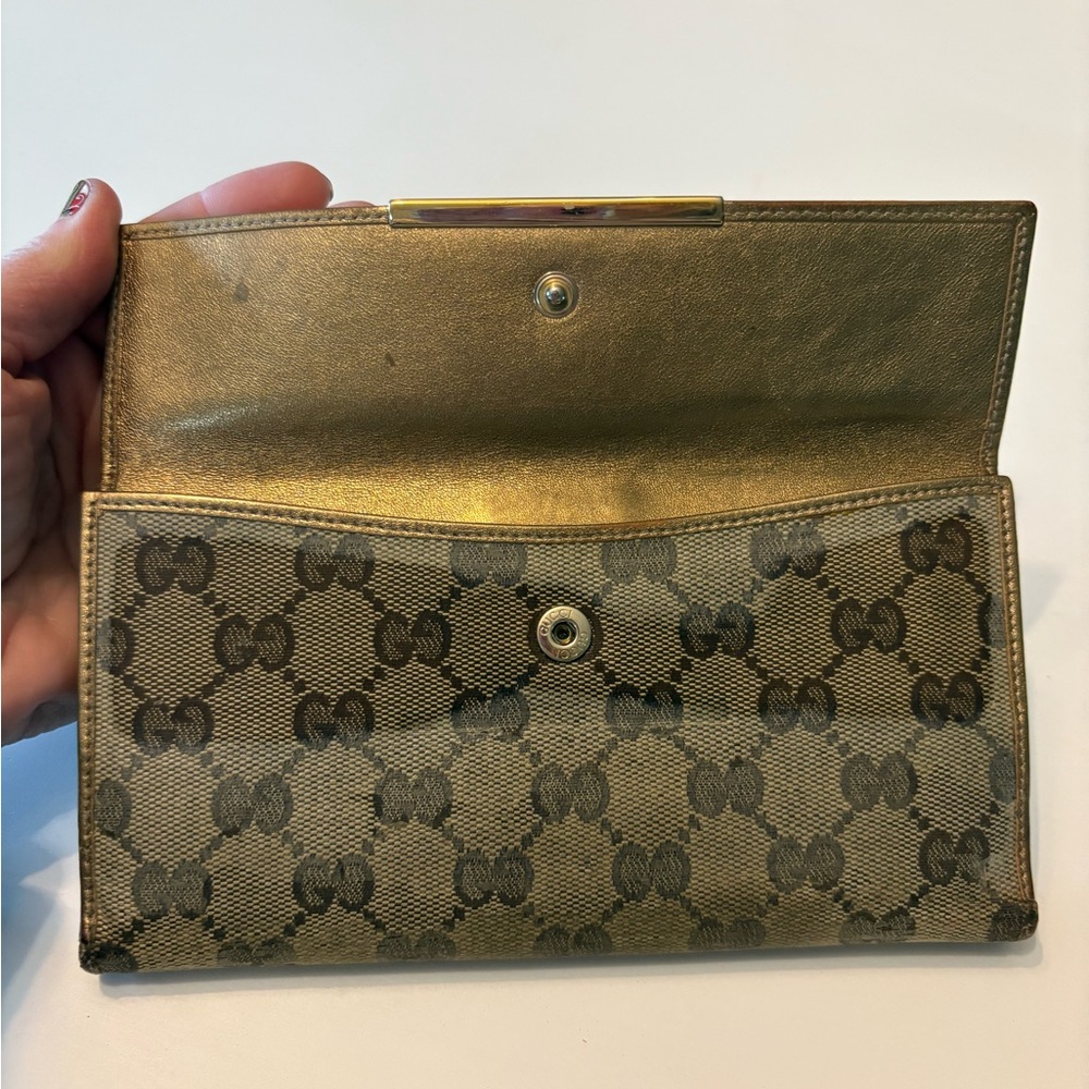 Gucci GG long Brown Monogram Canvas Wallet - Picture 11 of 15